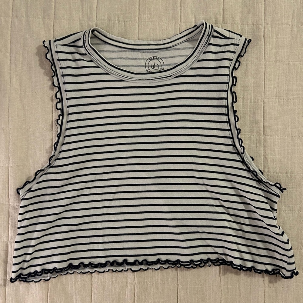 UO Layla Lettuce-Edge Boxy Muscle Tank